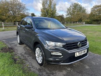 Volkswagen T-Roc 1.0 TSI SE SUV