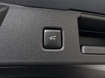 FORD KUGA 2.5 Kuga ST-Line X Edition 5 door 2.5L Duratec PHEV 225PS FWD CV