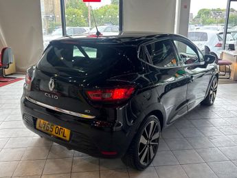 RENAULT CLIO 1.5 Dynamique S Nav dCi 90