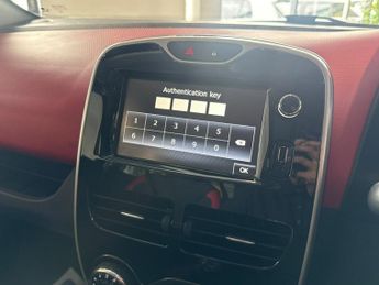 RENAULT CLIO 1.5 Dynamique S Nav dCi 90
