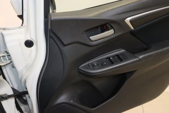 HONDA JAZZ 1.3 i-VTEC SE CVT 5dr
