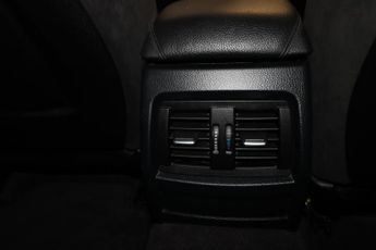 BMW 3 SERIES 320i M Sport Saloon 4dr Petrol Auto