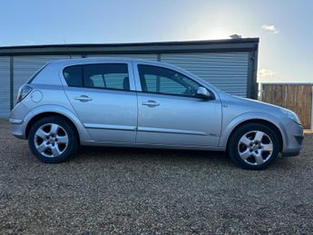 VAUXHALL ASTRA 1.6i 16v Breeze 5dr