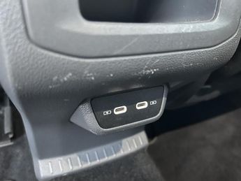VOLKSWAGEN T-CROSS 1.0 TSI SEL