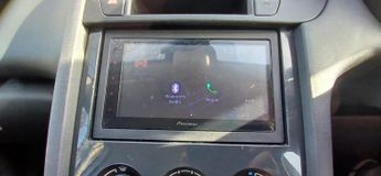 PEUGEOT 5008 1.6 HDi SR