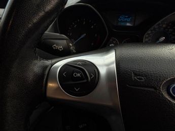 FORD C-MAX 1.6 TDCi Titanium Euro 5 5dr