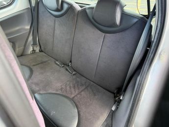 TOYOTA AYGO 1.0 VVT-i Ice Euro 5 5dr