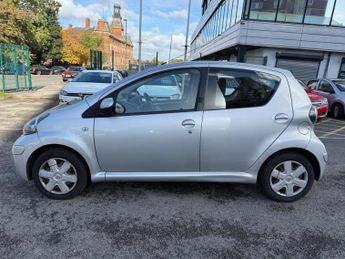TOYOTA AYGO 1.0 VVT-i Ice Euro 5 5dr