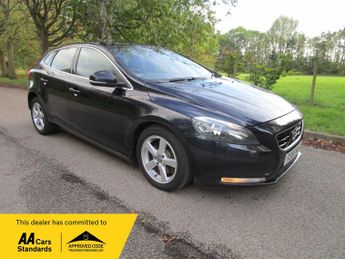 Volvo V40 2.0 SE D2 - 20 Tax - New Brakes - Heated seats