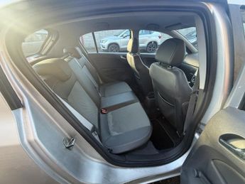 VAUXHALL CORSA 1.4 i 16v SE