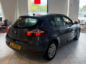 RENAULT MEGANE 1.5 Dynamique Nav dCi 110