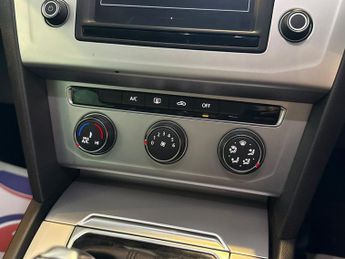 VOLKSWAGEN PASSAT 2.0 TDI BlueMotion Tech SE Business