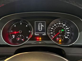 VOLKSWAGEN PASSAT 2.0 TDI BlueMotion Tech SE Business