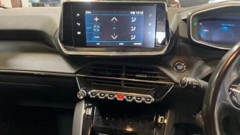 PEUGEOT 208 1.2 PureTech Allure EAT Euro 6 (s/s) 5dr