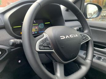 DACIA JOGGER 1.6 Expression HYBRID 140 MY24