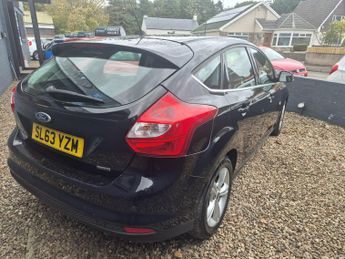 FORD FOCUS 1.0 T EcoBoost Zetec