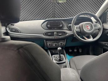 FIAT TIPO 1.2 Tipo Hatchback 1.3 Multijet Ii 95hp Easy
