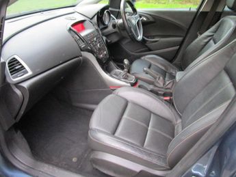 VAUXHALL ASTRA 2.0 CDTi Elite