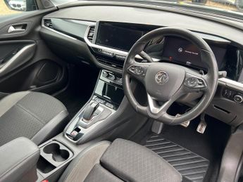 VAUXHALL GRANDLAND 1.6 13.2kWh GS Line SUV 5dr Petrol Plug-in Hybrid Auto Euro 6