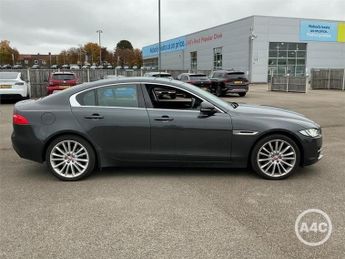 Jaguar XE 2.0d Portfolio Auto AWD Euro 6 (s/s) 4dr