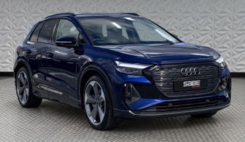 AUDI Q4 E-TRON 45 Black Edition