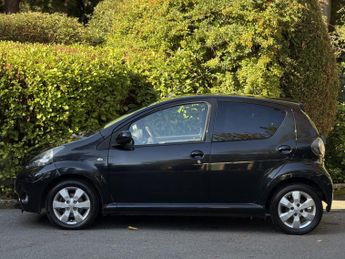 TOYOTA AYGO 1.0 VVT-i Fire
