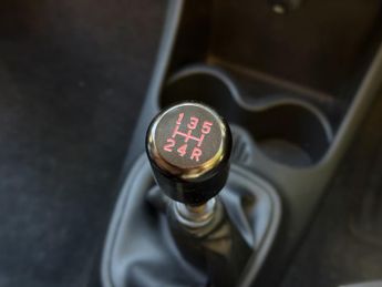 TOYOTA AYGO 1.0 VVT-i Fire