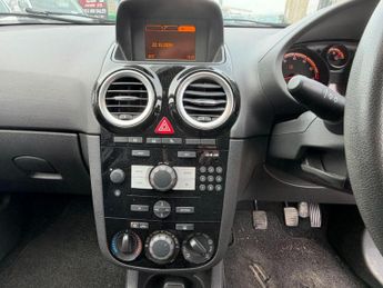 VAUXHALL CORSA 1.4 16V Excite Euro 5 5dr (A/C)