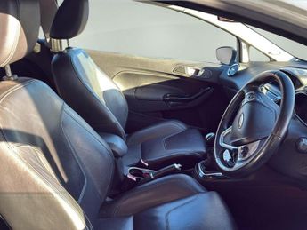 FORD FIESTA 1.0T EcoBoost Titanium Euro 5 (s/s) 3dr