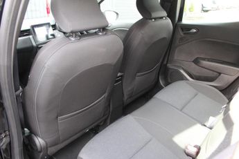 RENAULT CLIO 1.6 Evolution E-TECH Hybrid 145 Auto MY22
