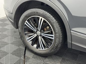 VOLKSWAGEN TIGUAN 2.0 TDI SE
