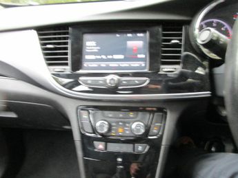 VAUXHALL MOKKA X 1.6 CDTi ecoFLEX Active - Great service history - Advisory free 