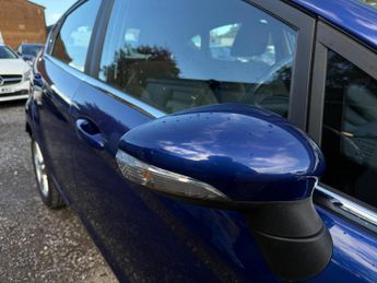 FORD FIESTA 1.0 Zetec Euro 5 (s/s) 5dr