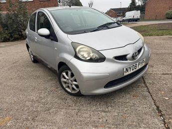 Toyota AYGO 1.0 VVT-i Platinum