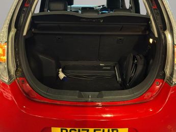 NISSAN LEAF 30kWh Tekna Auto 5dr