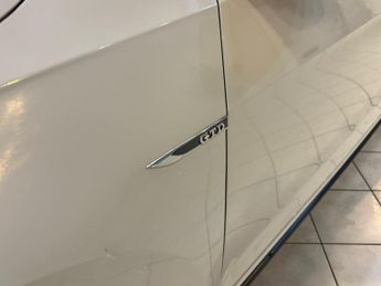 VOLKSWAGEN GOLF 2.0 TDI GTD
