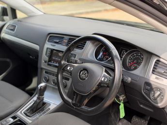VOLKSWAGEN GOLF 1.4 TSI BlueMotion Tech SE
