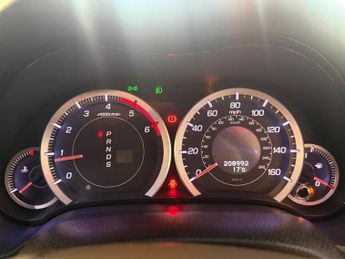 HONDA ACCORD 2.2 i-DTEC EX