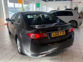 HONDA ACCORD 2.2 i-DTEC EX