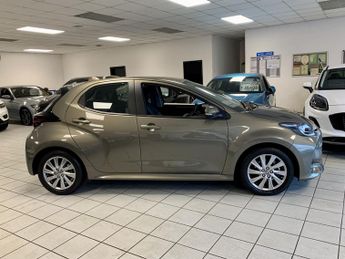 TOYOTA YARIS 1.5 VVT-h Icon