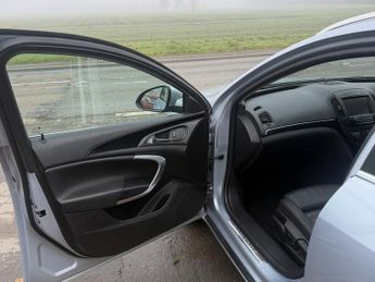VAUXHALL INSIGNIA 2.0 CDTi ecoFLEX SRi Nav