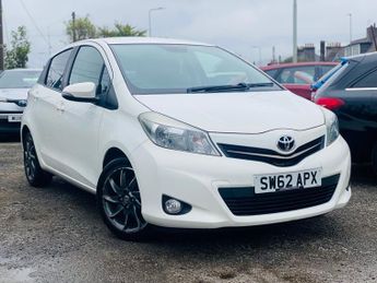 Toyota Yaris 1.33 Dual Vvt-i ULEZ FREE 1 LADY OWNER 1.33