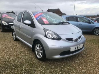 Toyota AYGO Vvt-i Platinum 1