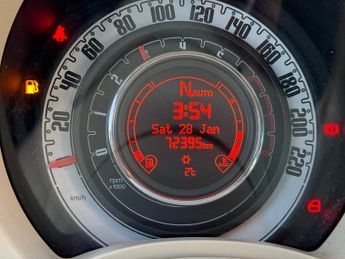 Fiat 500c 0.9 TwinAir Cult Convertible 2dr Petrol Dualogic Euro 6 (s/s) (8