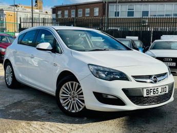 Vauxhall Astra 1.4i Excite Hatchback 1.4