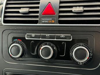 Volkswagen Touran 1.6 Tdi S Mpv 1.6