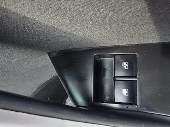 Vauxhall Astra 1.6 16v Sri Hatchback 1.6