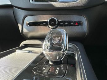 Volvo XC90 Ultimate, B6 MHEV, AWD, Bowers & Wilkins Sound, 360 Cameras, 7 S