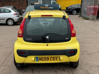 Peugeot 107 1.0 12v Urban Hatchback 1