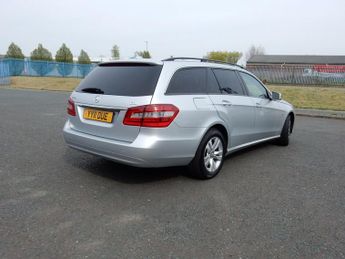 Mercedes-benz E Class E220 Cdi Blueefficiency Se Edition 125 2.2